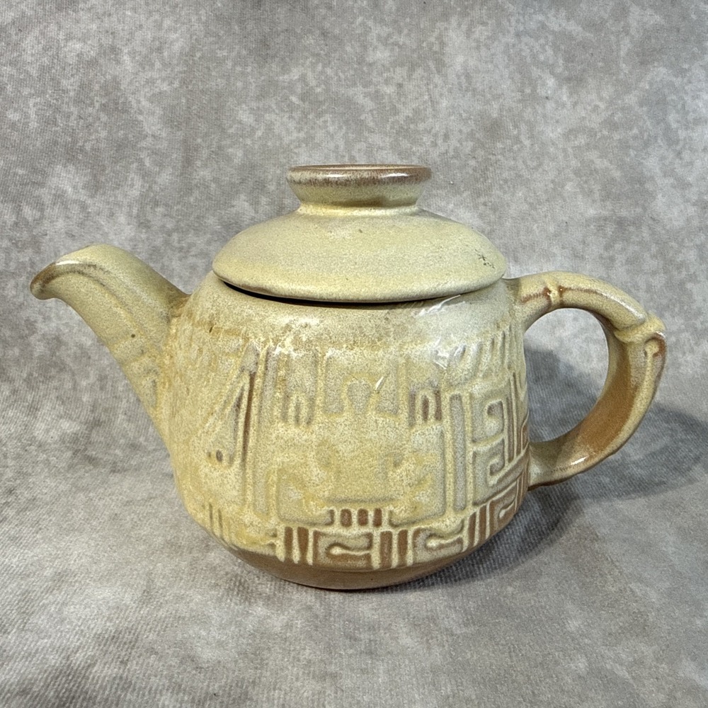 Frankoma Vintage Pottery Aztec/Mayan design Ceramic Teapot Mold 7J